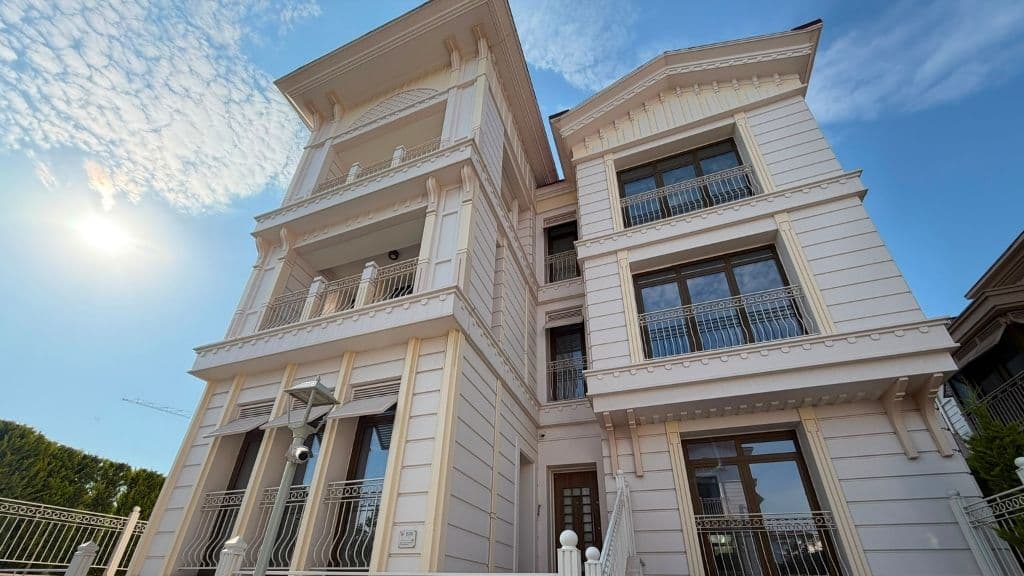 Emlak Konut Florya Konakları