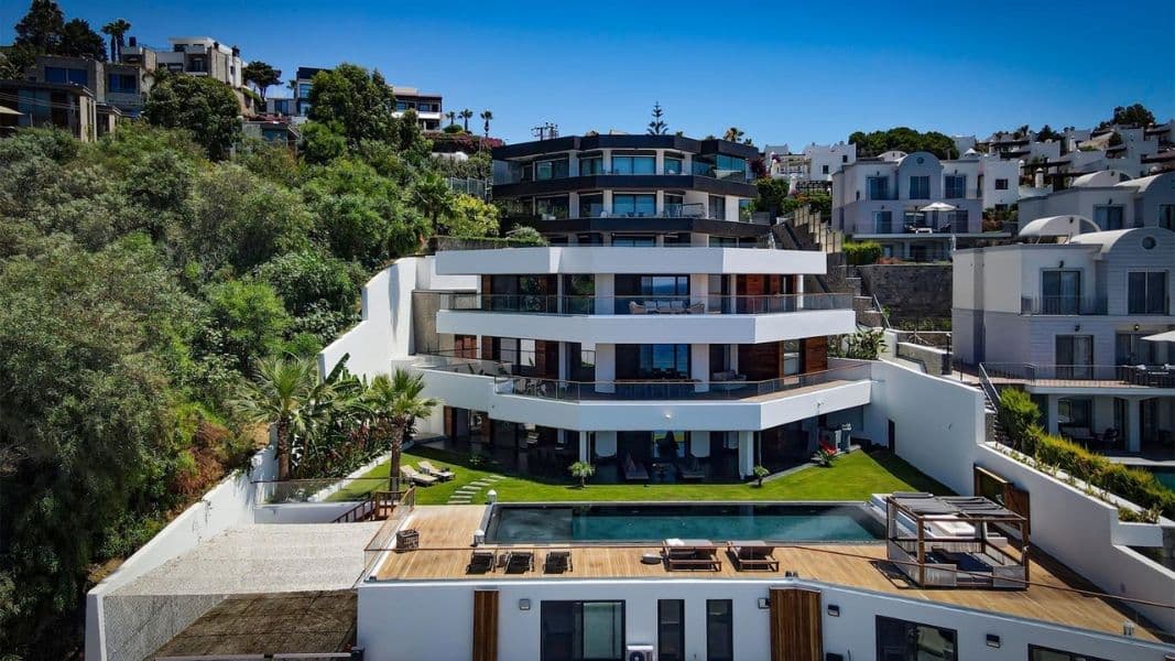 Yalıkavak Tilkicik’te Satılık Lüks Villa