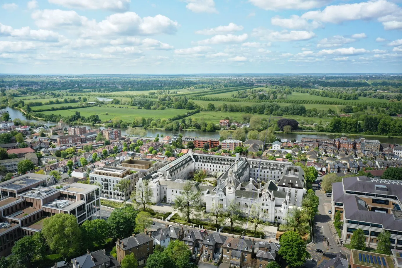 County Hall Kingston Londra satılık daire dış cephe